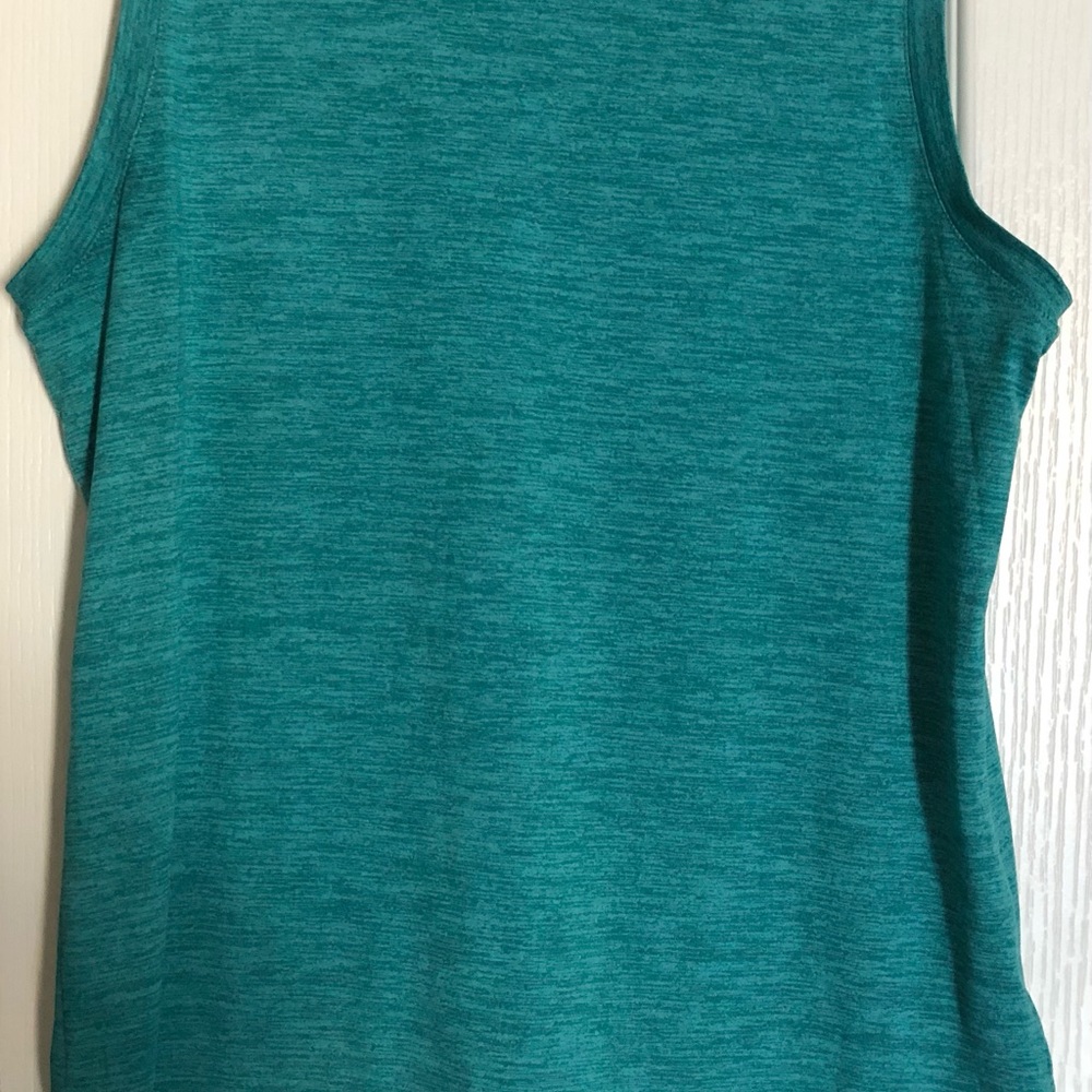 GAIAM Turquoise Sleeveless Top XS